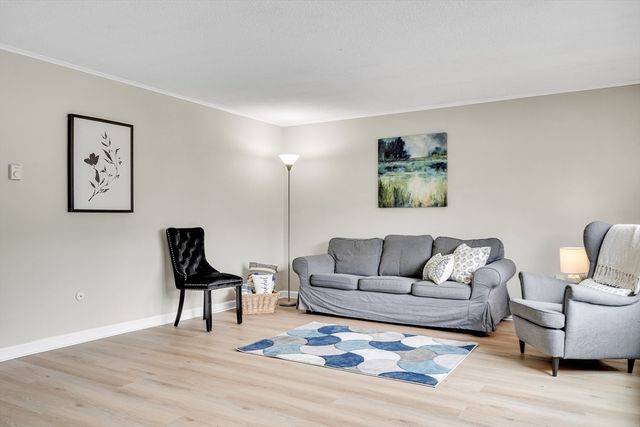 140 Madison Ave 140, Arlington, MA 02476