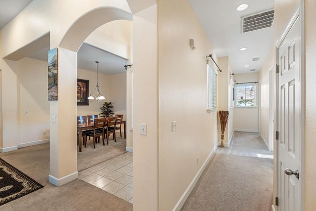 6265 W Menlo Avenue, Fresno, CA 93722