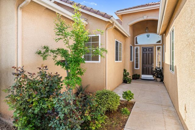 6265 W Menlo Avenue, Fresno, CA 93722