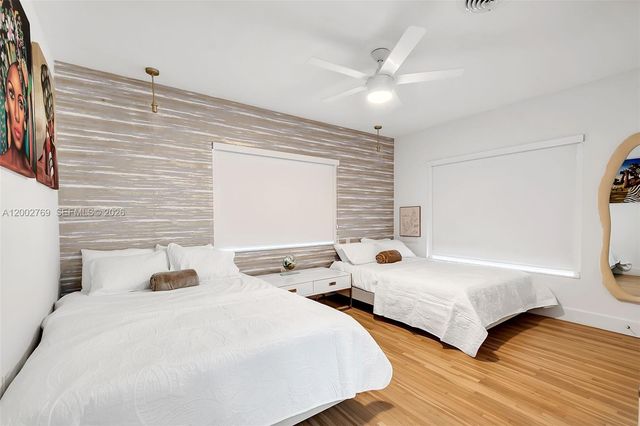 301 SW 30th Ct, Miami, FL 33135