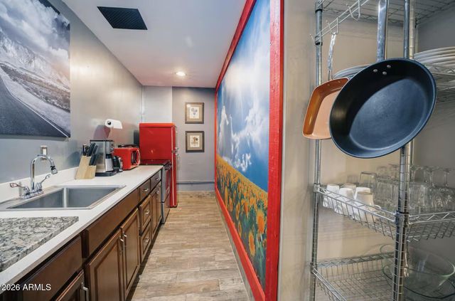 6951 E 1st Street 3, Scottsdale, AZ 85251