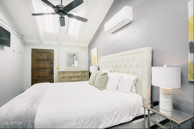 6951 E 1st Street 3, Scottsdale, AZ 85251