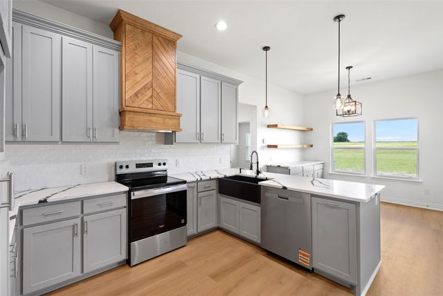 2000 Newton Road, Ferris, TX 75125