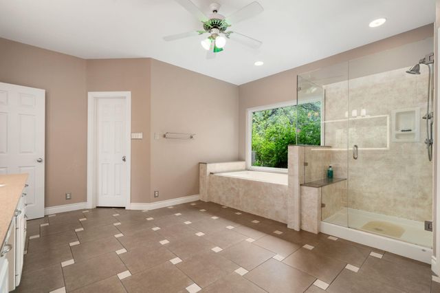 2716 Bartons Bluff LN, Austin, TX 78746