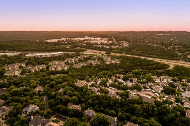 2716 Bartons Bluff LN, Austin, TX 78746
