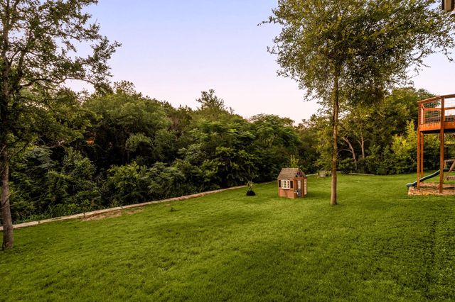 2716 Bartons Bluff LN, Austin, TX 78746