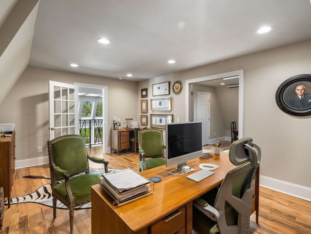 305 Davidson Rd, Nashville, TN 37205