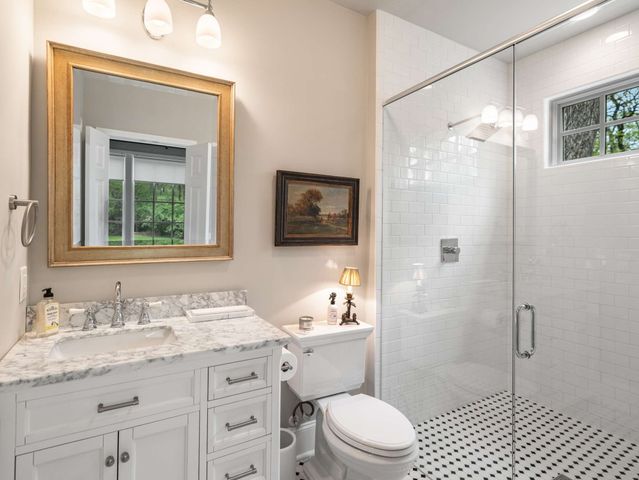 305 Davidson Rd, Nashville, TN 37205