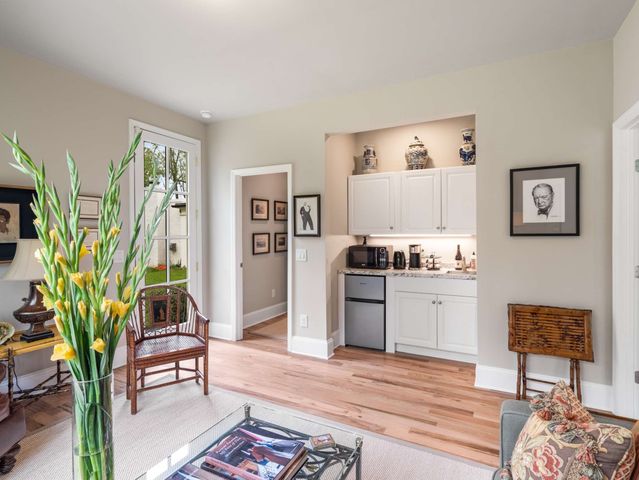 305 Davidson Rd, Nashville, TN 37205