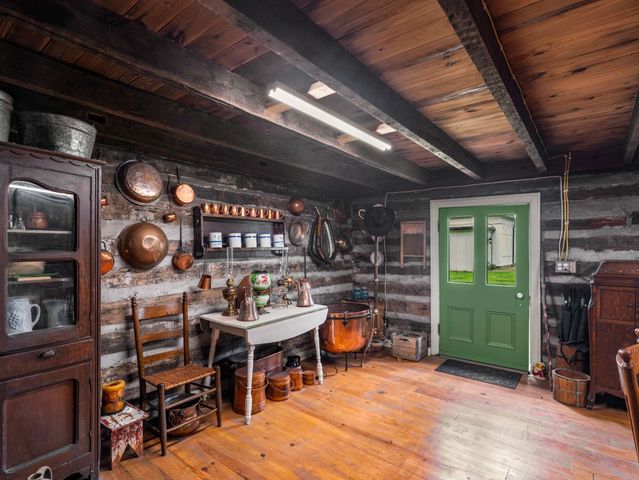 305 Davidson Rd, Nashville, TN 37205