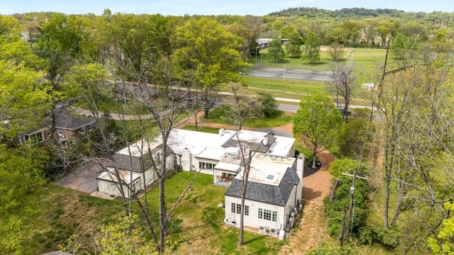 305 Davidson Rd, Nashville, TN 37205