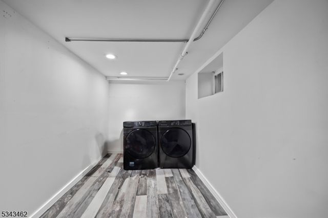 2080 Jones Rd, Fort Lee Boro, NJ 07024