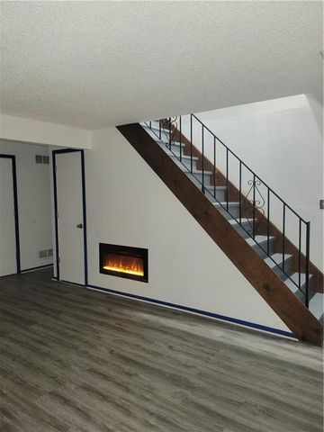 10436 E 41st Street, Kansas City, MO 64133