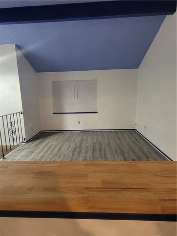 10436 E 41st Street, Kansas City, MO 64133