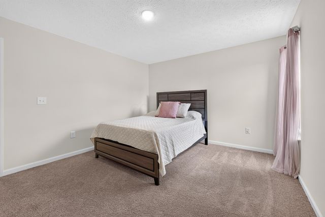 1549 Lewes Castle Drive, Grove City, OH 43123