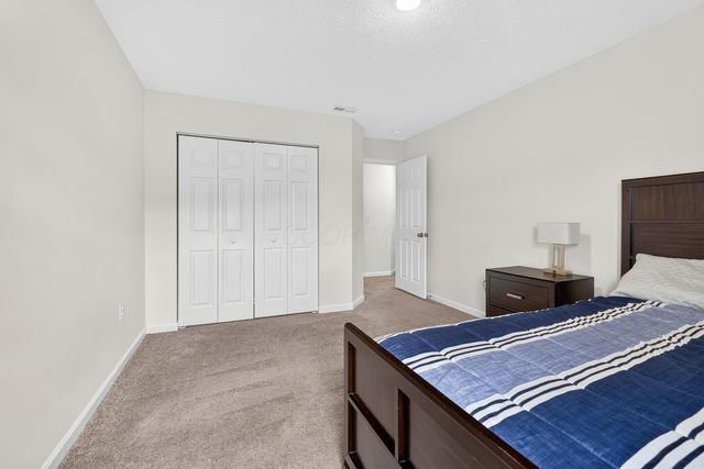 1549 Lewes Castle Drive, Grove City, OH 43123