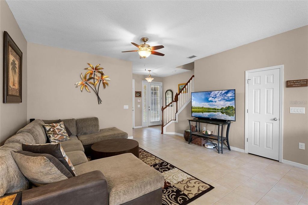 Image 5 of property listing at 4881 MATTEO TRAIL, Orlando, FL 32839