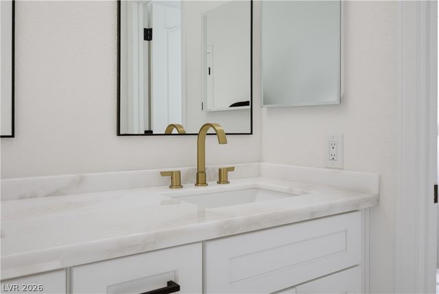 2720 Baycliff Court 2, Las Vegas, NV 89117