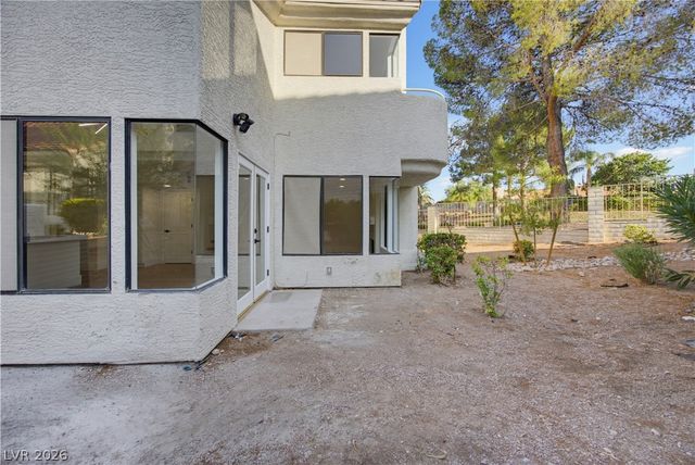 2720 Baycliff Court 2, Las Vegas, NV 89117