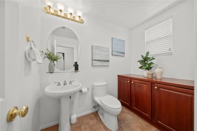 31295 Gleneagles Drive, Temecula, CA 92591