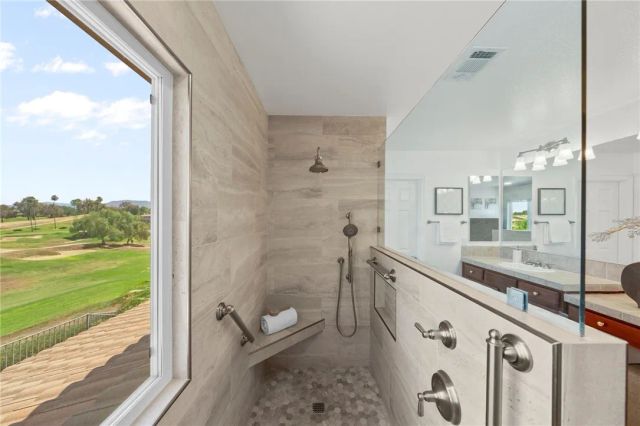 31295 Gleneagles Drive, Temecula, CA 92591