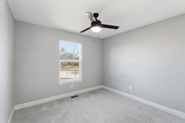 1711 S Bedford St, Wichita, KS 67207