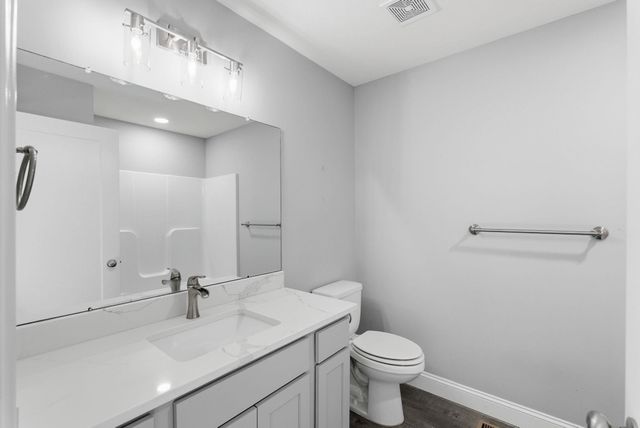 1711 S Bedford St, Wichita, KS 67207