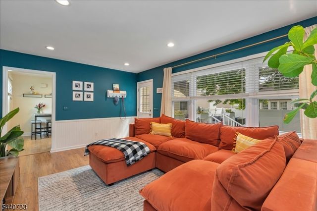 59 Shady Ln, Fanwood Boro, NJ 07023