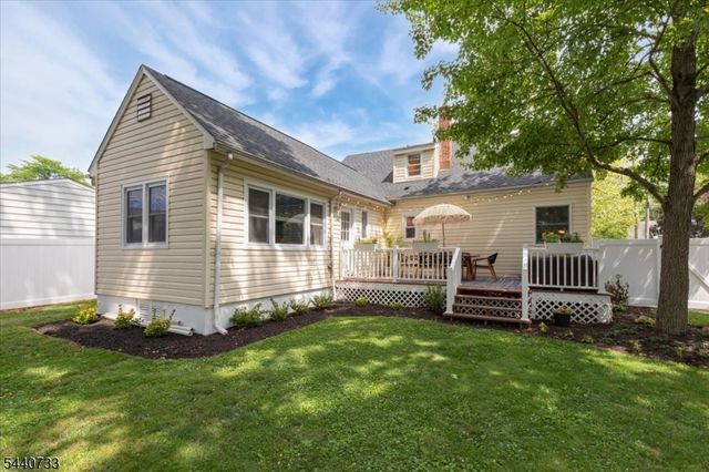59 Shady Ln, Fanwood Boro, NJ 07023
