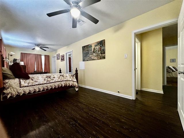 930 Alamo Street, Lake Charles, LA 70601