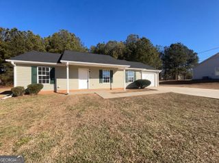 350 Lambert Overlook Circle, Carrollton, GA 30117