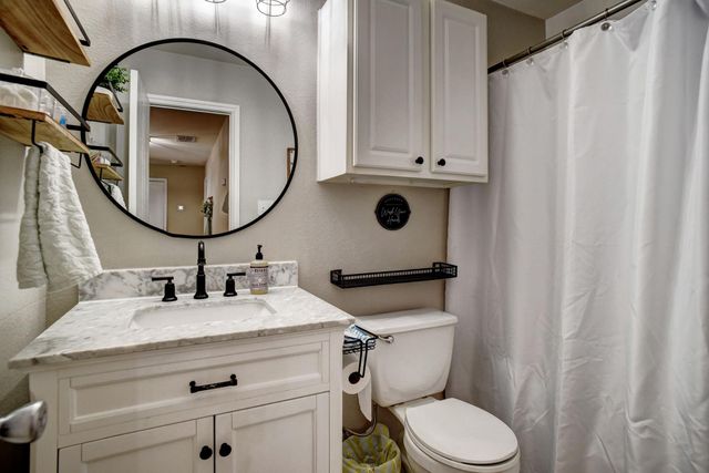 104 Trapper TRL, Bastrop, TX 78602