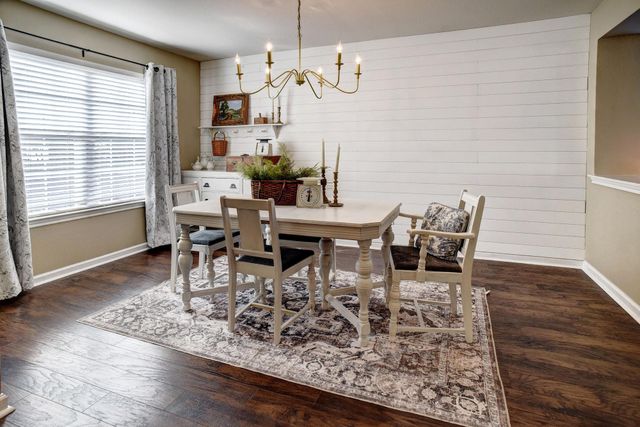 104 Trapper TRL, Bastrop, TX 78602