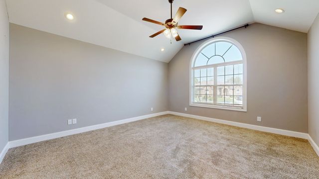 161 Roanoke Station Cir, Clarksville, TN 37043