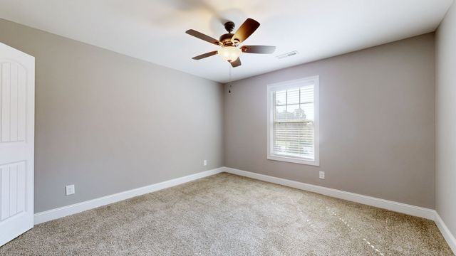 161 Roanoke Station Cir, Clarksville, TN 37043