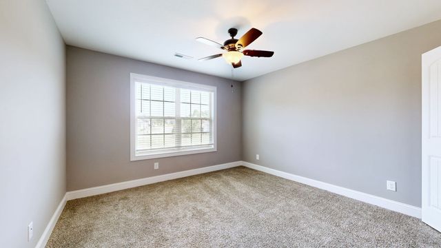 161 Roanoke Station Cir, Clarksville, TN 37043