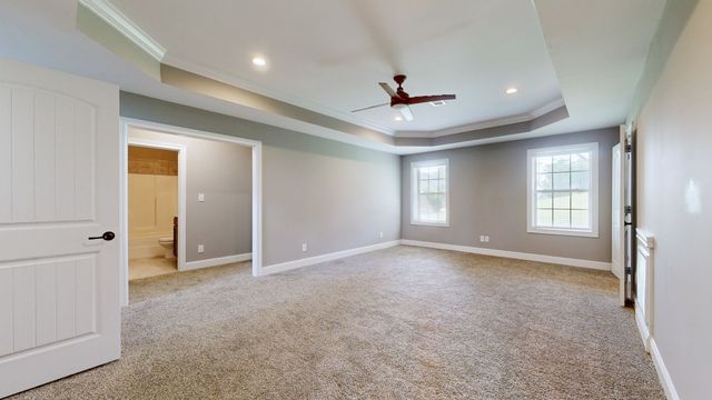 161 Roanoke Station Cir, Clarksville, TN 37043