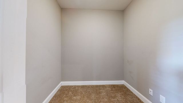 161 Roanoke Station Cir, Clarksville, TN 37043