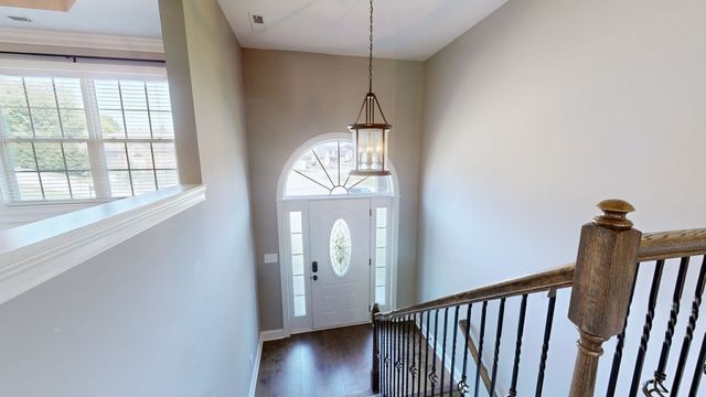 161 Roanoke Station Cir, Clarksville, TN 37043