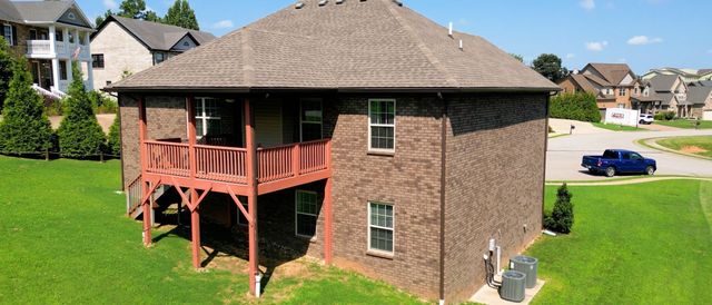 161 Roanoke Station Cir, Clarksville, TN 37043