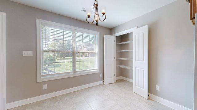 161 Roanoke Station Cir, Clarksville, TN 37043