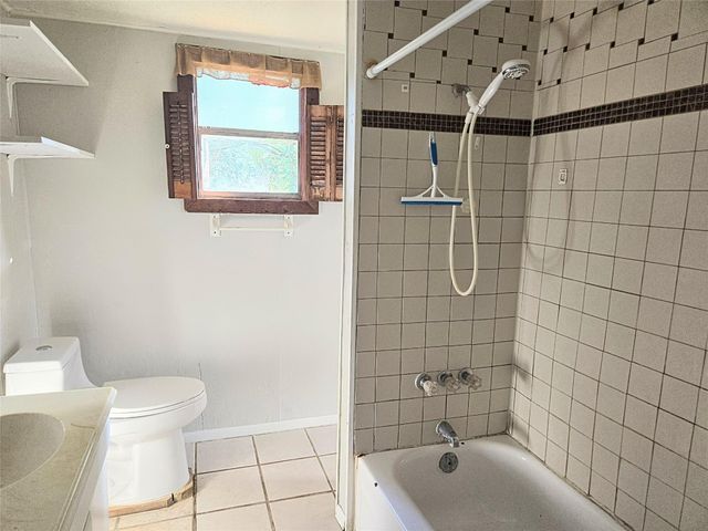 702 Saint Lawrence River Road, Conroe, TX 77316