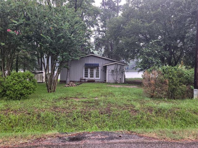 702 Saint Lawrence River Road, Conroe, TX 77316