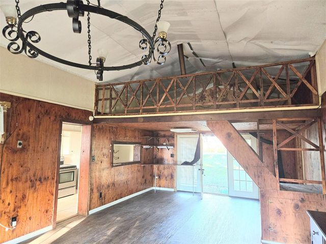 702 Saint Lawrence River Road, Conroe, TX 77316