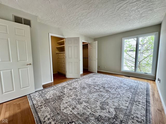 1030 Stratford Hall Street 17-3, Indianapolis, IN 46260