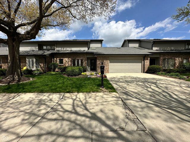 1030 Stratford Hall Street 17-3, Indianapolis, IN 46260