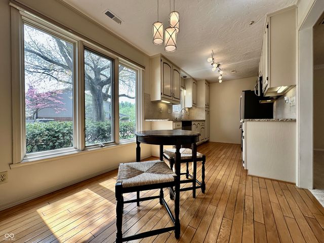 1030 Stratford Hall Street 17-3, Indianapolis, IN 46260