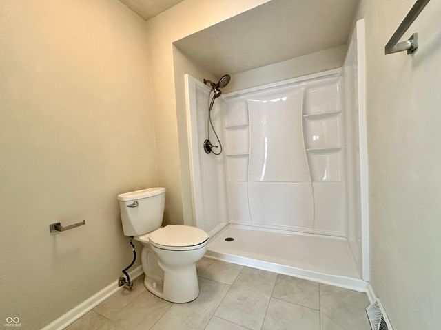 1030 Stratford Hall Street 17-3, Indianapolis, IN 46260