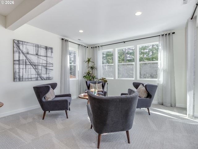 1877 Ne CURRIN CREEK Dr, Estacada, OR 97023