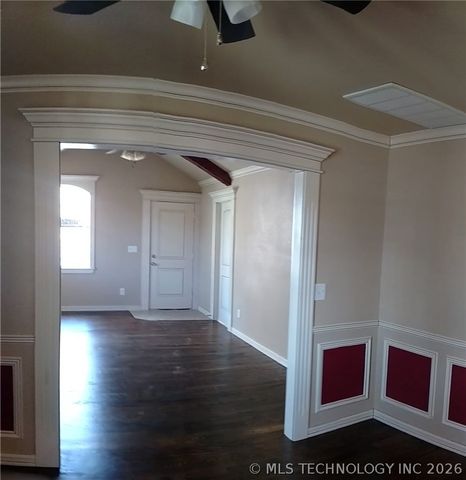 1816 N Atlanta Court, Tulsa, OK 74110